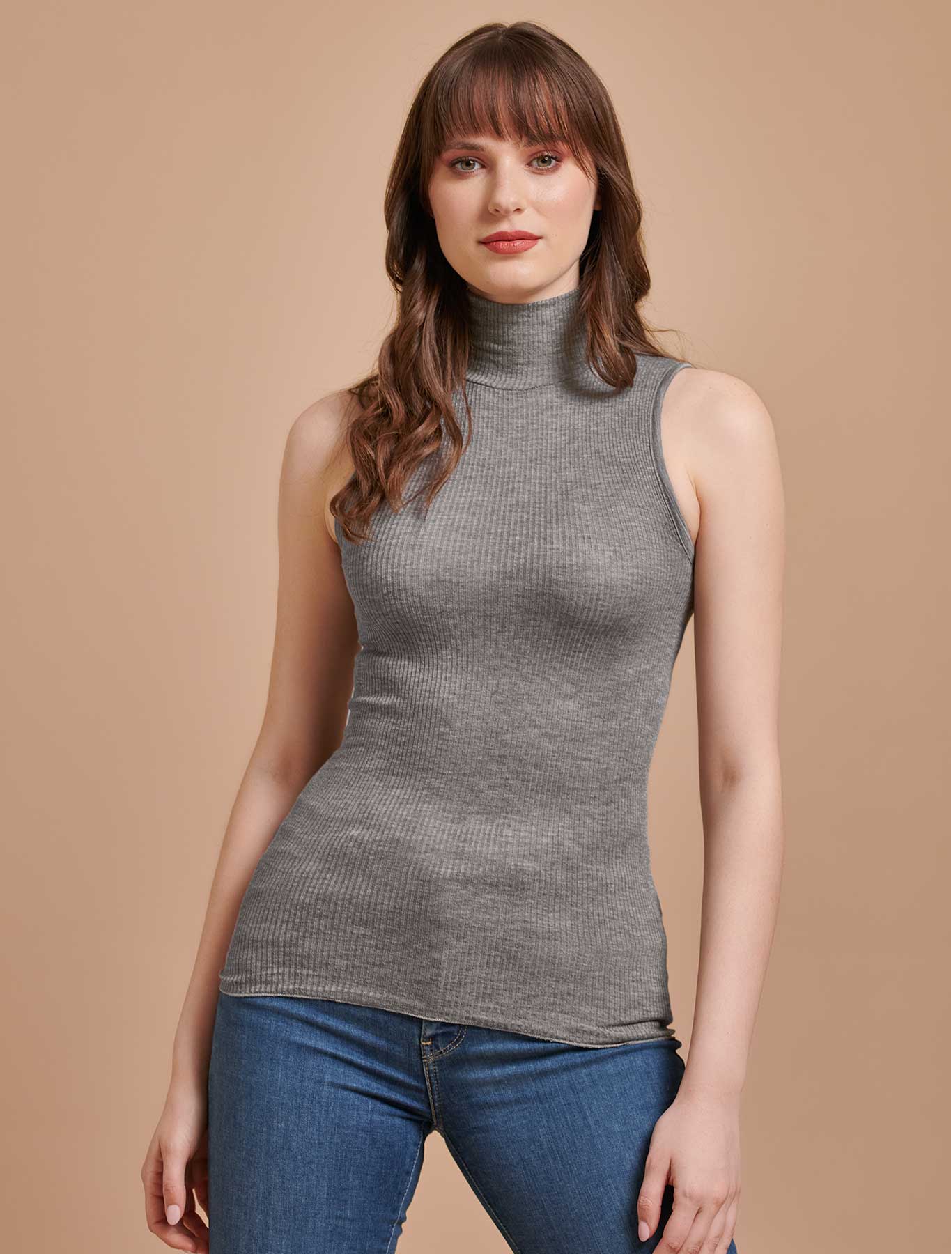 Lupetto smanicato Irene cashmere modal plissé colore grigio